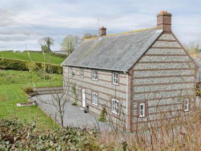 Newbarn Farmhouse