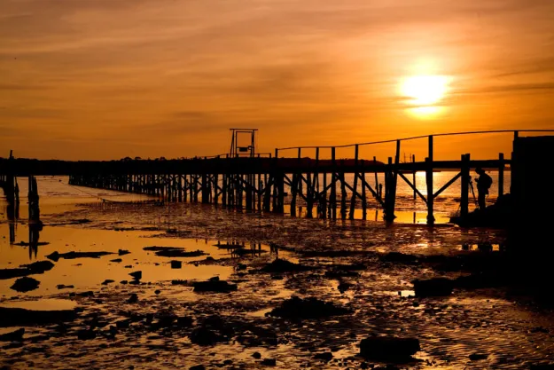 poole jetty sun set