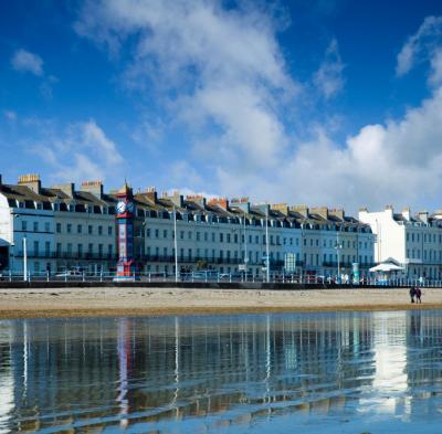 Hotels - Weymouth Esplanade