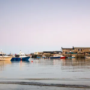 lyme regis harbour wide