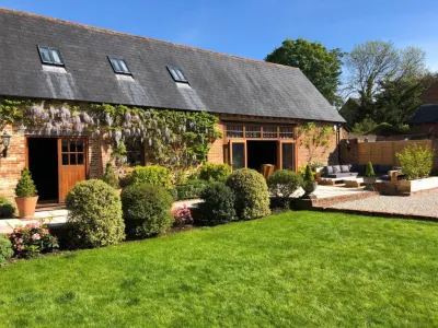 Grade 2 Listed Barn on the edge of Bournemouth and the New F