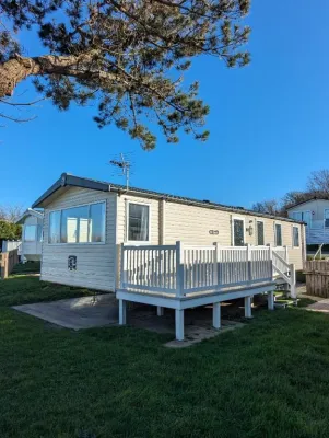 Relaxing Holiday Home Chickerell View Littlesea Haven