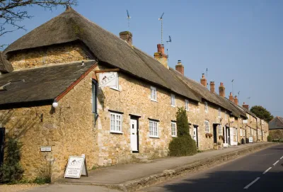 abbotsbury thatched