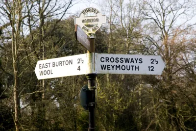 moreton signpost