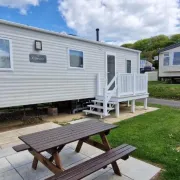 2021 2 Bedroom Deluxe Caravan Sleeps 6 with WI