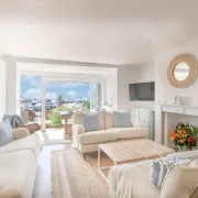 Coast View Apartment