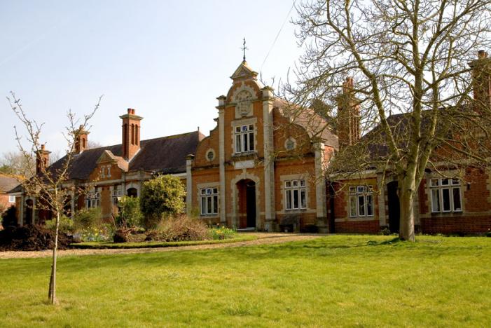 The Barnes Homes Almshouses - Blandford